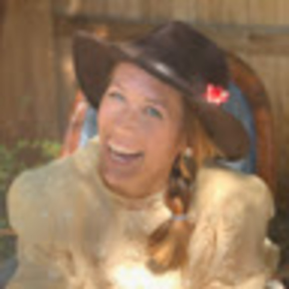 Meet your Posher, Kate - Picture 1 of 1